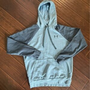 Men’s Under Armour 1366357 597 Men's Rival Fleece Colorblock Hoodie Size Small